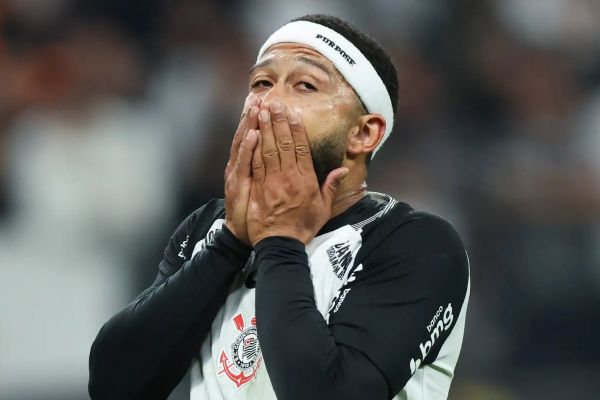  حمله تند برترین گلزن تاریخ هلند به رسانه‌ها و باشگاهش