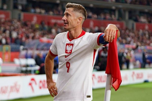 انتقاد تند روبرت لواندوفسکی از هزینههای نجومی لیگ برتر