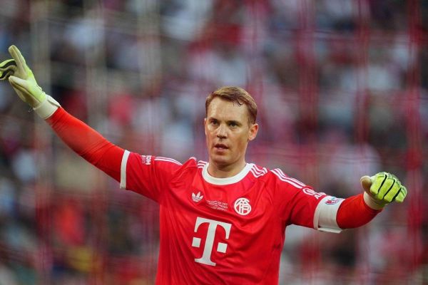  مانوئل نویر مسن‌ترین بازیکن بایرن مونیخ در لیگ قهرمانان اروپا