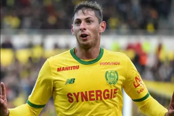 باشگاه کاردیف به دنبال گرفتن غرامت هنگفت پس از مرگ بازیکنش