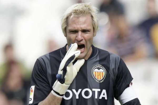  واکنش اسطوره فوتبال اسپانیا به وضعیت وینیسیوس در رئال مادرید