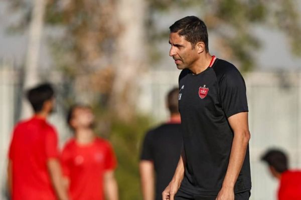  برگزاری آخرین تمرین سرخپوشان برای بازی با چادرملو