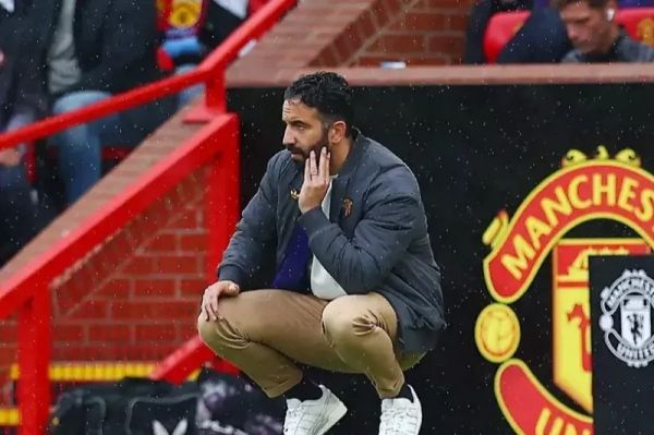 انتقاد تند اسطوره منچستریونایتد از روبن آموریم