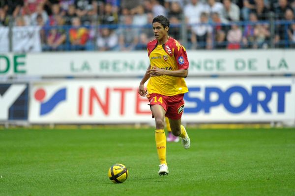 تجلیل باشگاه لانس از رافائل واران