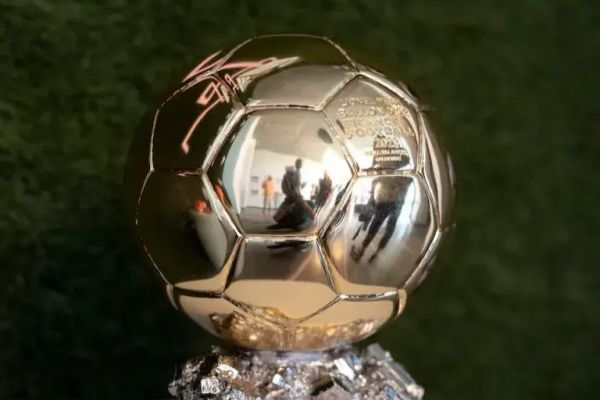 رقابتی جنجالی که بر سر توپ طلا وجود دارد