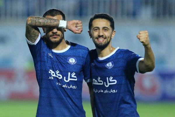 برد ارزشمند گلگهر در خانه ملوان فجر با شکست ذوبآهن به رده پنجم جدول رسید