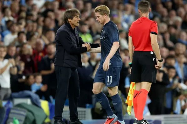  کونته و رفتار عجیبی که با کوین دی بروینه داشت