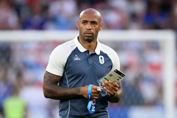  برنده توپ طلای 2025 از نظر تیری آنری