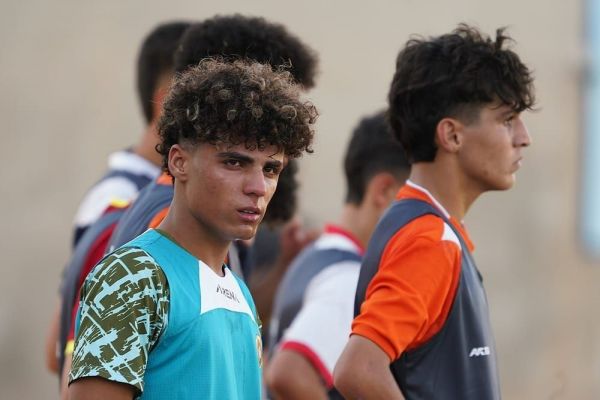  احمدی ۱۱ بازیکن جدید را دعوت کرد