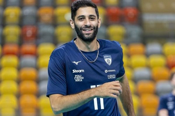 پیروزی یاران عبادیپور در دیداری دوستانه