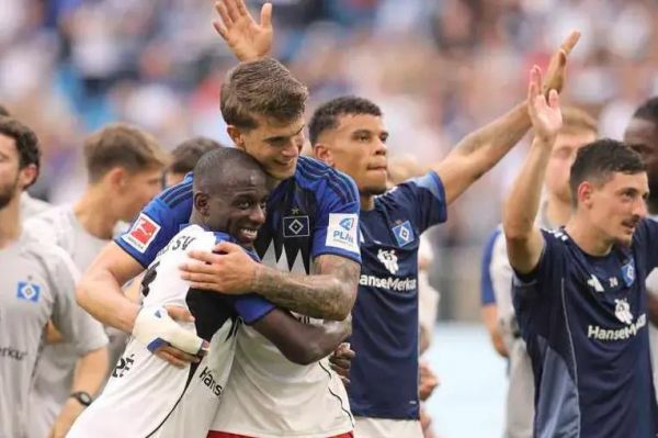  هامبورگ پس از 2688 روز در لیگ آلمان طعم پیروزی را چشید