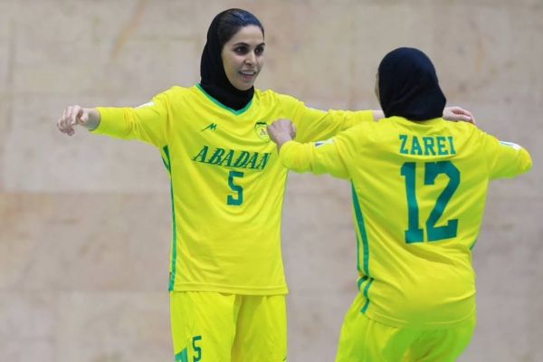  مصمم برای خانم‌گلی در ۳۴سالگی؛ استارت شیربیگی با پوکر