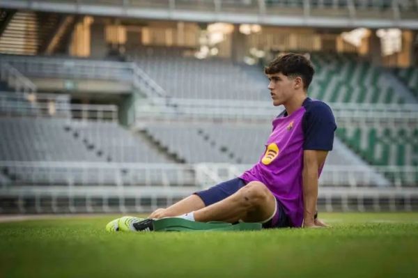  لیست بازیکنان بارسلونا برای رویارویی با ختافه  عکس