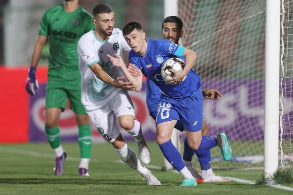 تساوی با تیم ده نفره؛ با تشکر از آسانی و VAR