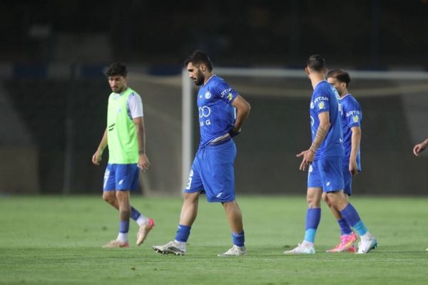  سوال از فیروز کریمی؛ شما به بازیکنان‌تان چه یاد دادید که آنها را تحقیر کردید