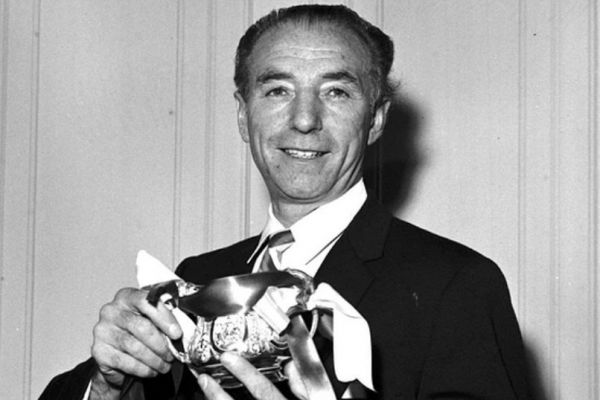 معجزه در ۴۱ سالگی؛ اولین توپ طلای تاریخ برای استنلی متیوز