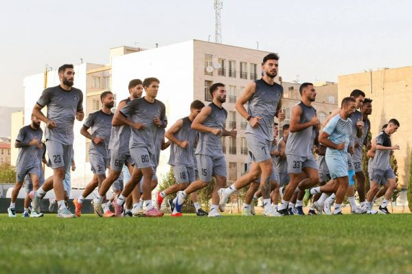  گزارش تصویری تصاویری از تمرین امروز دوشنبه  تیم استقلال که در کمپ مرحوم حجازی برگزار شد