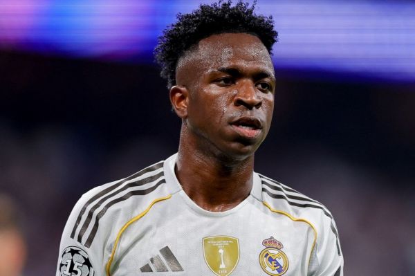  رئال مادرید پیشنهاد تمدید قرارداد وینیسیوس را افزایش نمی‌دهد