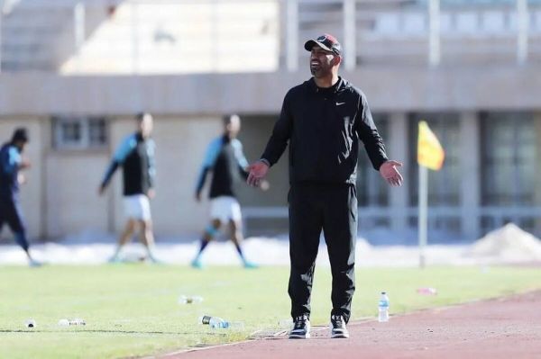  پاسخ سرپرست استقلال به درخواست اکبرپور  دوران لات‌بازی گذشته است