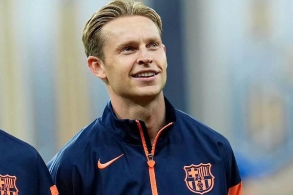 توافق بارسلونا و ستاره هلندی برای تمدید قرارداد