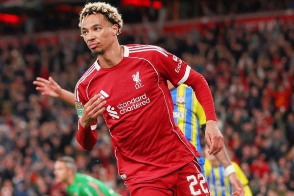 اکیتیکه دیدار برابر کریستال پالاس را از دست داد