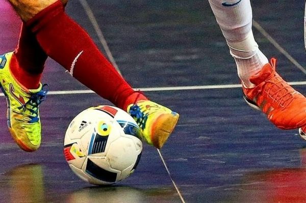  استقلال در فوتسال مردان تیم‌داری می‌کند