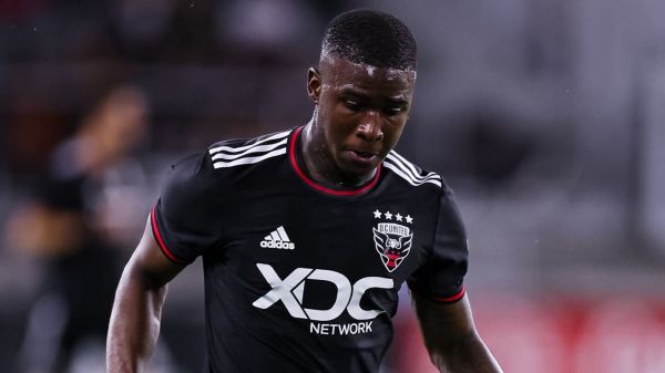  مهاجم خارجی پرسپولیس به ایران آمد و رفت