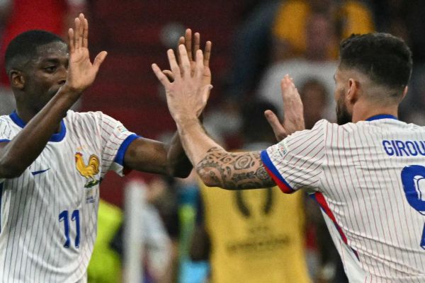 اظهار تعجب برترین گلزن تاریخ فرانسه از موفقیتهای دمبله