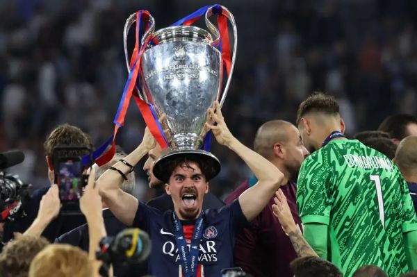  خوشحالی ستاره پی‌اس‌جی از قرار گرفتن در رده سوم رنکینگ توپ طلا