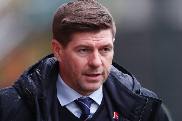 وسوسه شدن اسطوره لیورپول به بازگشت به تیم سابقش