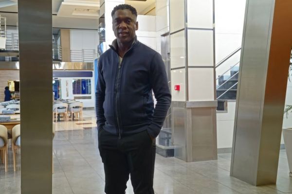 سیدورف ایران را ترک کرد