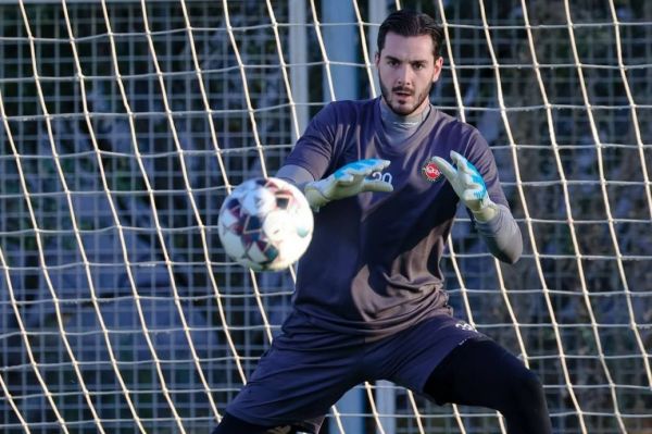 حکم CAS علیه دروازهبان سوئدی، نه پرسپولیس