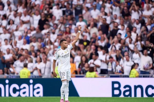 خیز برداشتن امباپه برای شکستن رکوردهای رونالدو