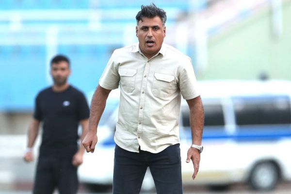  خلیفه‌اصل  بازیکنان نباید مغرور شوند و اول راه هستند