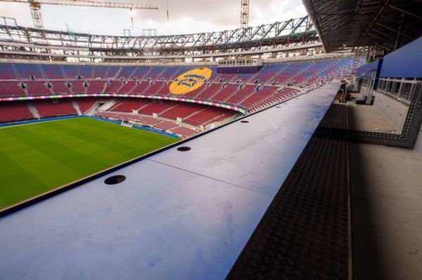 بارسلونا همچنان در انتظار مجوز بازگشت به نیوکمپ