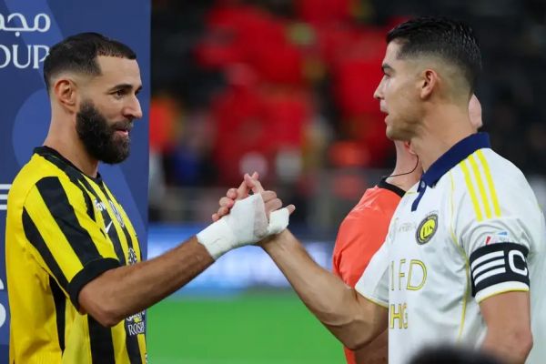 اعتراف بنزما النصر و رونالدو بیش از حد قوی هستند