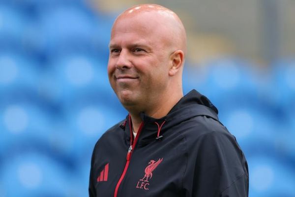 اسلوت در راه رسیدن به رکوردی تاریخی در لیورپول