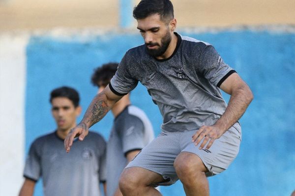  گزارش تصویری تصاویری از تمرین امروز  شنبه  تیم فوتبال استقلال