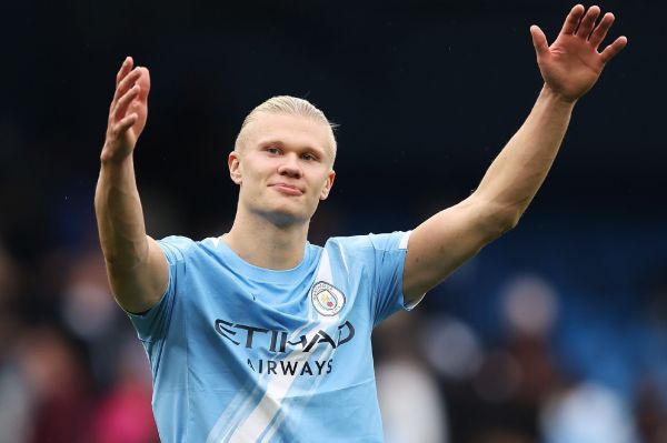 رکورد اسطوره منچستریونایتد هم از دست هالند در امان نماند