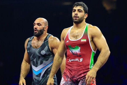 کری کشتیگیر روس برای کاپیتان کشتیفرنگی ایران