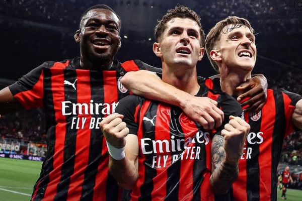  میلان برنده بازی بزرگ هفته سری آ مقابل ناپولی