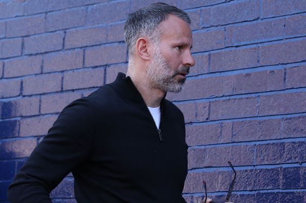 شکایت اسطوره منچستریونایتد برای دریافت غرامت 135 هزار پوندی