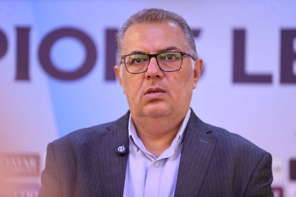 فیروزی علیرغم آمادگی کامل، نماینده هند به اصفهان نیامد