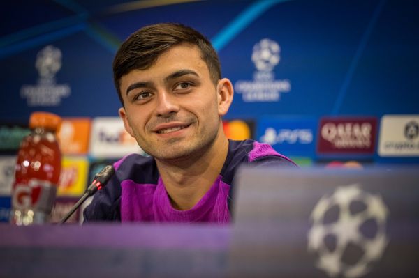 واکنش پدری به تمجید شدن از سوی اسکولز