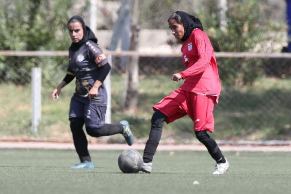  گزارش تصویری  دیدار دوستانه تیم ملی دختران و پردیس