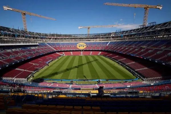  بازگشت بارسلونا به نیوکمپ هنوز قطعی نیست