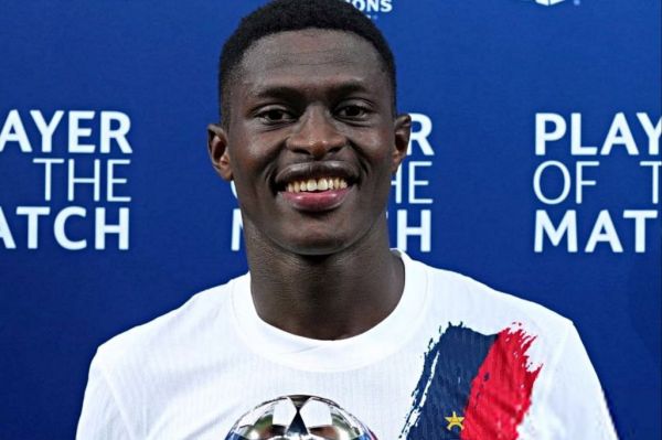  نونو مندز، ستاره درخشان پاری‌سن‌ژرمن برابر بارسلونا