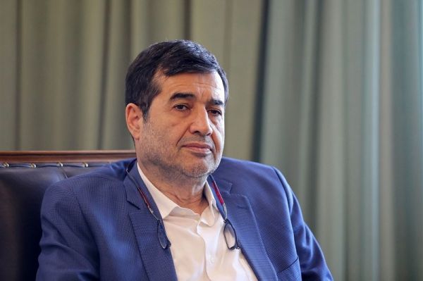  واکنش وزیر ورزش به سفر اعضای فدراسیون فوتبال به آمریکا