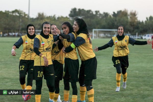  گزارش تصویری اختصاصی  دیدارهای تیم‌های بانوان سپاهان و یاسام