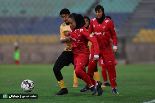  گزارش تصویری اختصاصی  دیدار تیم‌های بانوان پرسپولیس و پالایش گاز ایلام